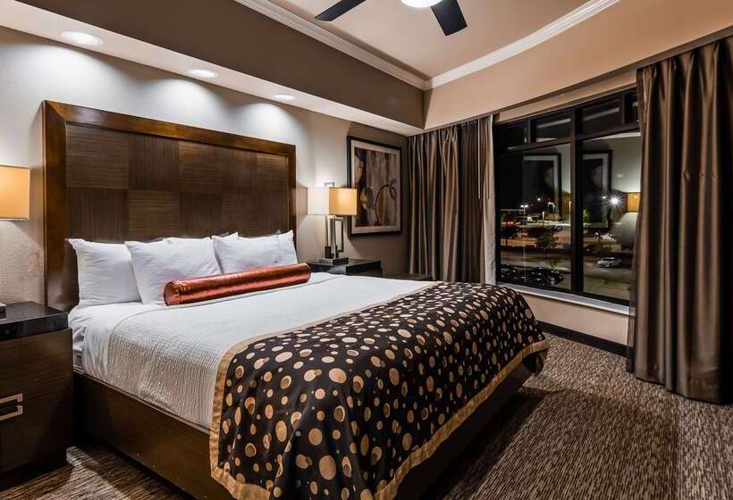 בית מלון כפרי Best Western Premier Crown Chase Inn & Suites