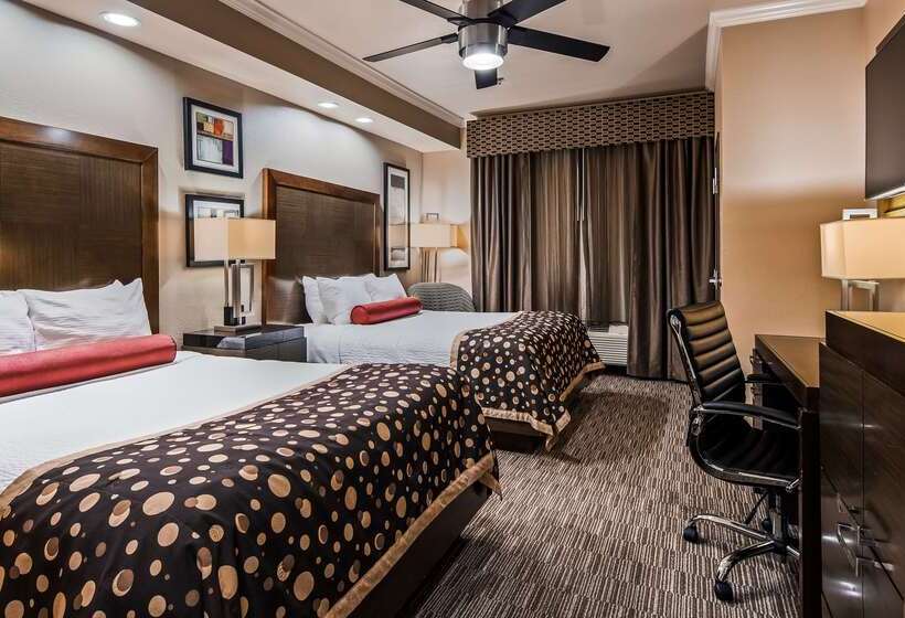 בית מלון כפרי Best Western Premier Crown Chase Inn & Suites