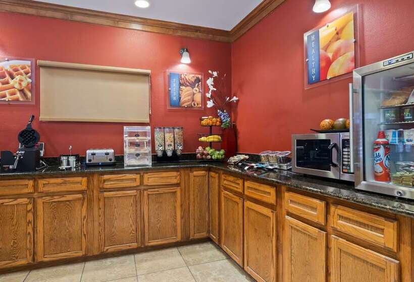 Отель Best Western Regency Inn & Suites