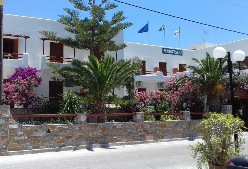 هتل Maistrali