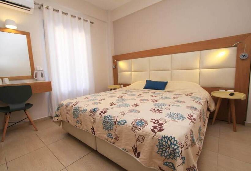 هتل Villa Roussa