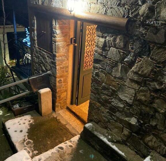 تختخواب و صبحانه Sophias Cottage