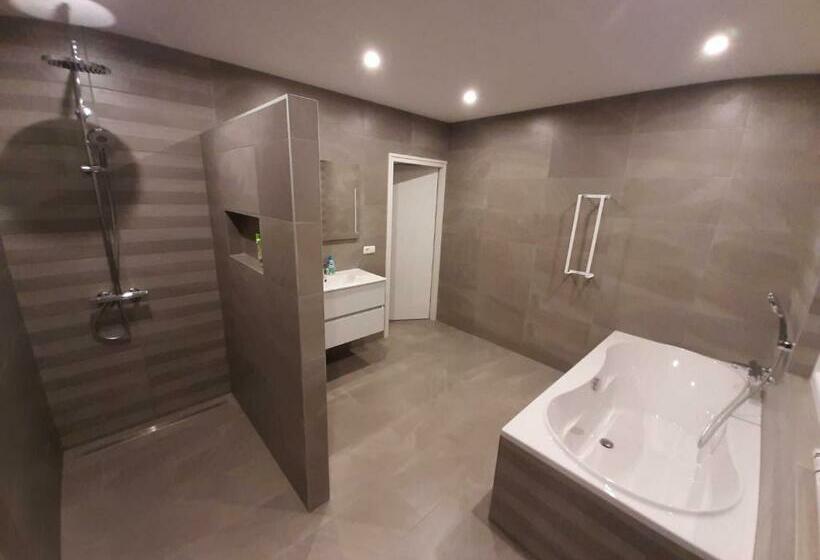 مبيت وإفطار De Droom