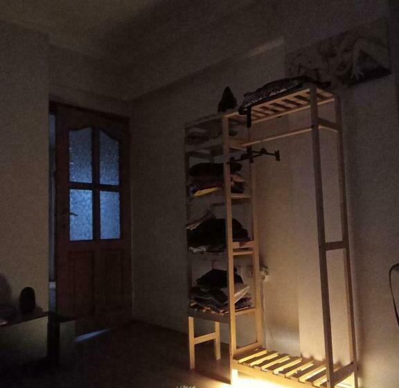 تختخواب و صبحانه Single Room, одноместная комната в доме, Chambre D Une Personne, Habitación Individual