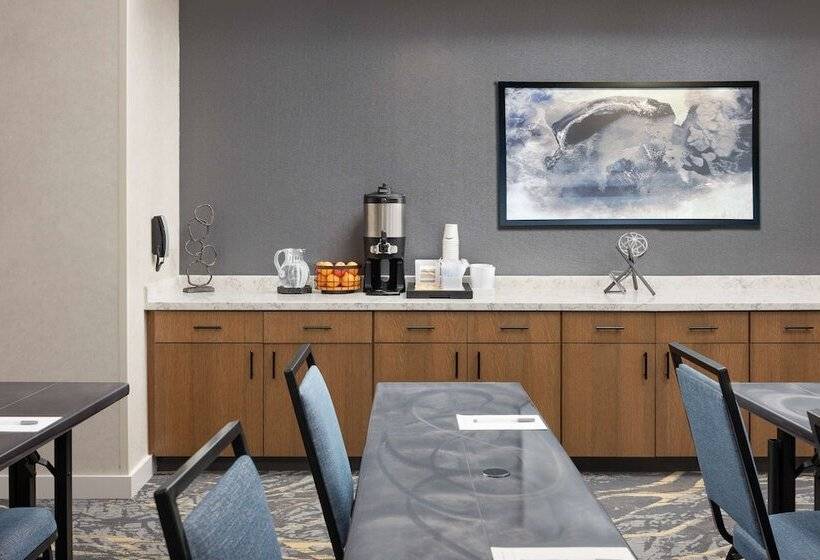 هتل Hampton Inn & Suites Huntsville Downtown