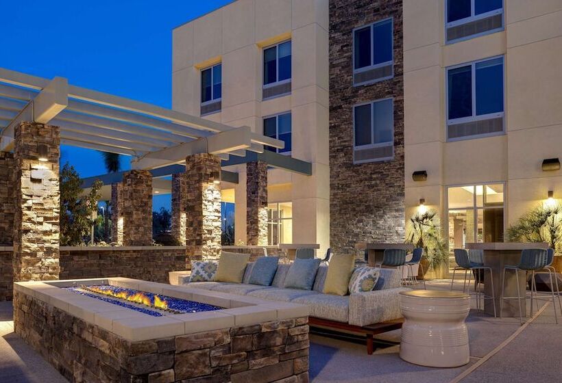 בית מלון כפרי Hilton Garden Inn Temecula, Ca