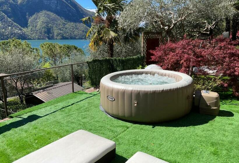 膳宿费 Room With A View