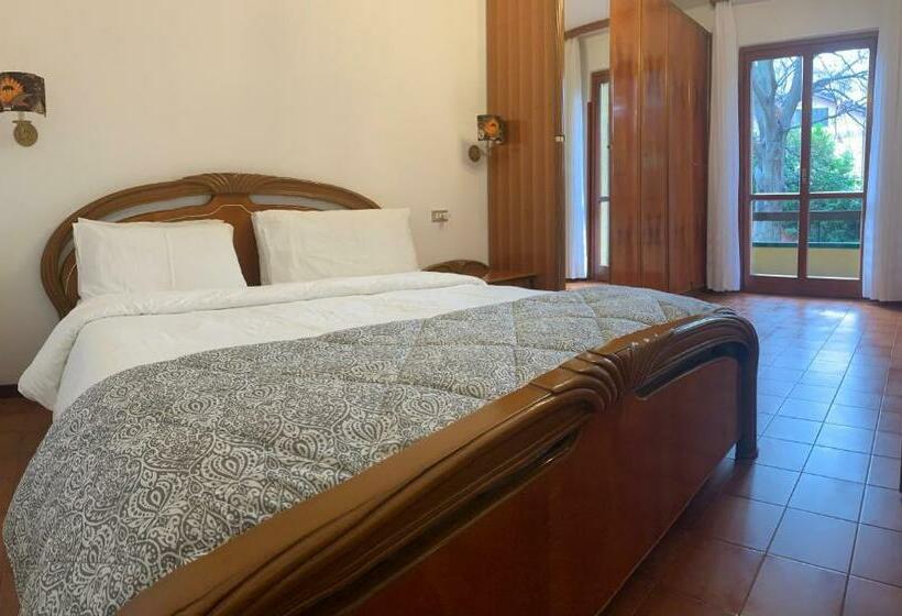 بنسيون Villa Dei Cedri