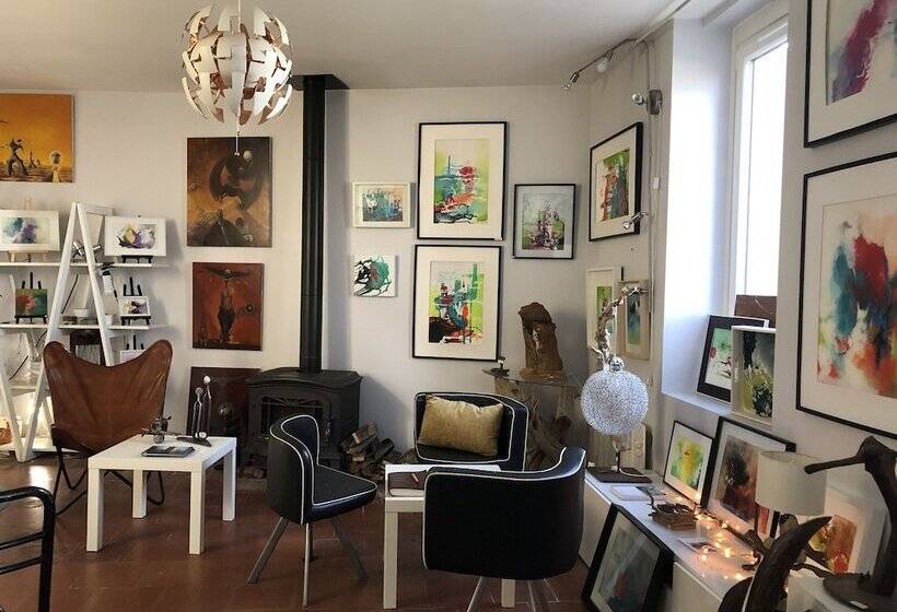 住宿加早餐  La Galerie Du Port