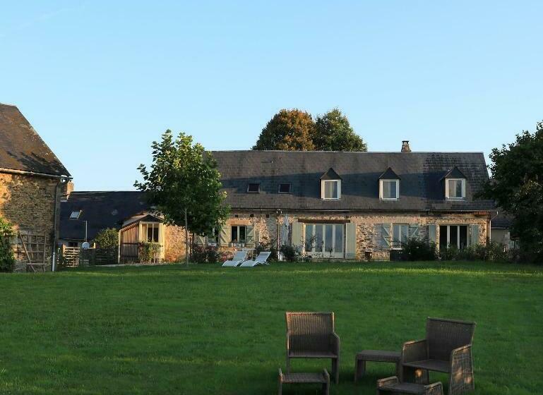 مبيت وإفطار Le Cottage Du Séquoia
