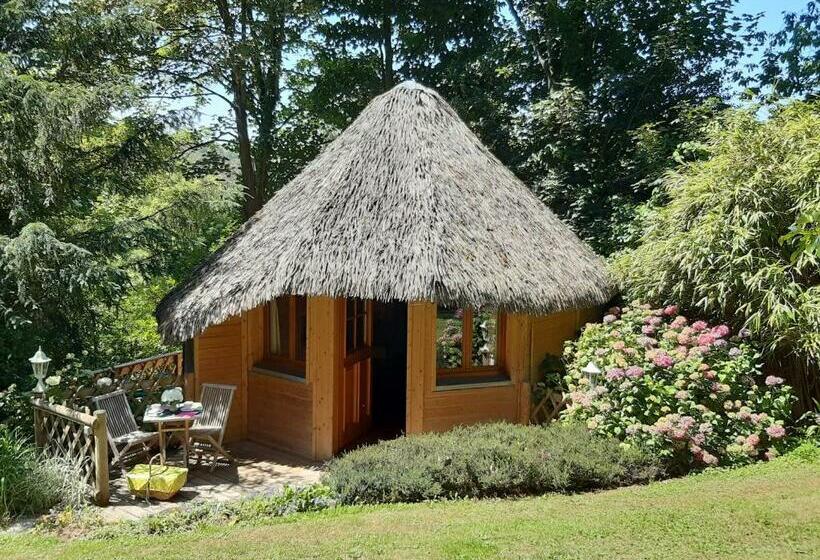 تختخواب و صبحانه La Cabane De Cécile La Hutte