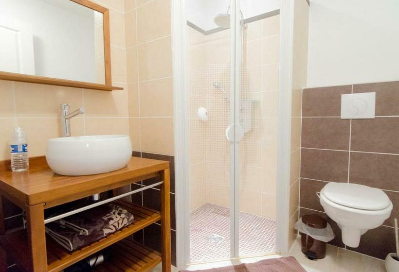 مبيت وإفطار Le Relais De Roscarven