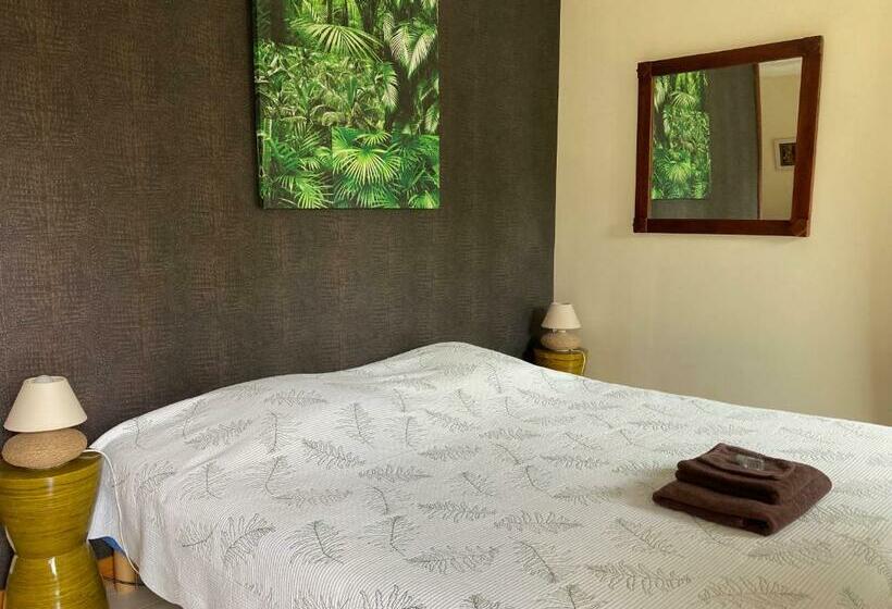 مبيت وإفطار Le Relais De Roscarven