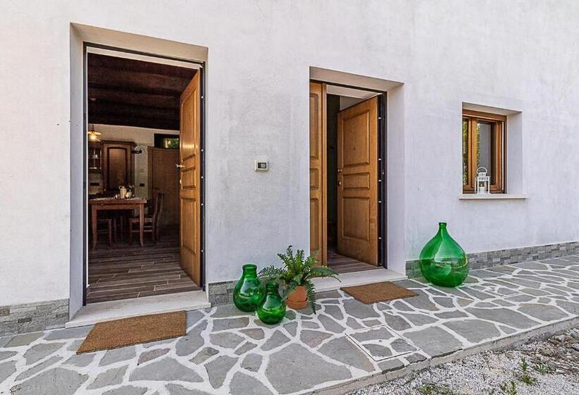 ホテル Agriturismo Casal D Acqua Bianca