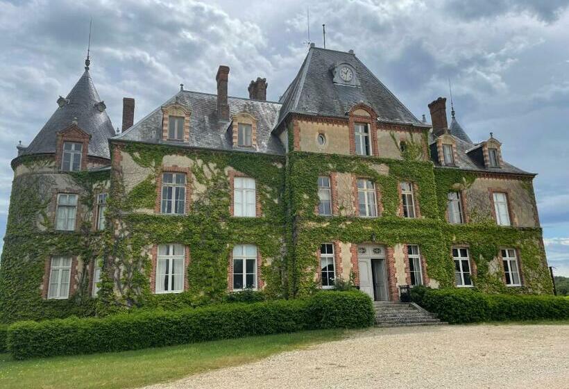 مبيت وإفطار Château De Bostz