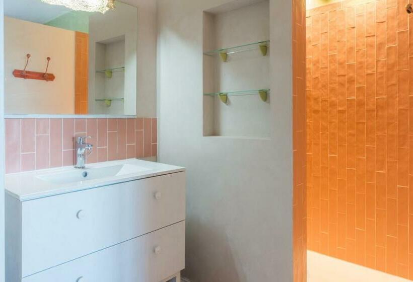 مبيت وإفطار Le Rucher Des Arts