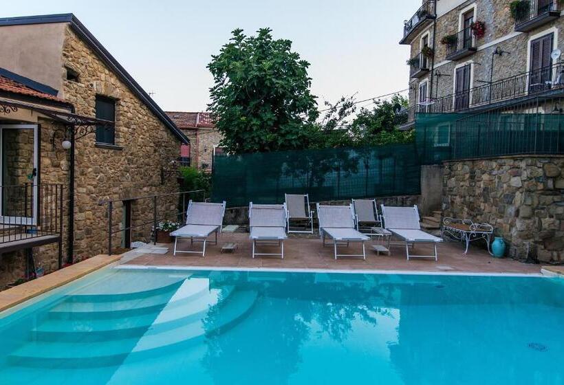 住宿加早餐  Palazzo Cantarella Stella Cilento