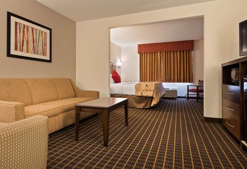 Отель Best Western Plus Eagleridge Inn & Suites