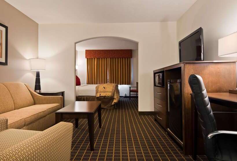 Отель Best Western Plus Eagleridge Inn & Suites