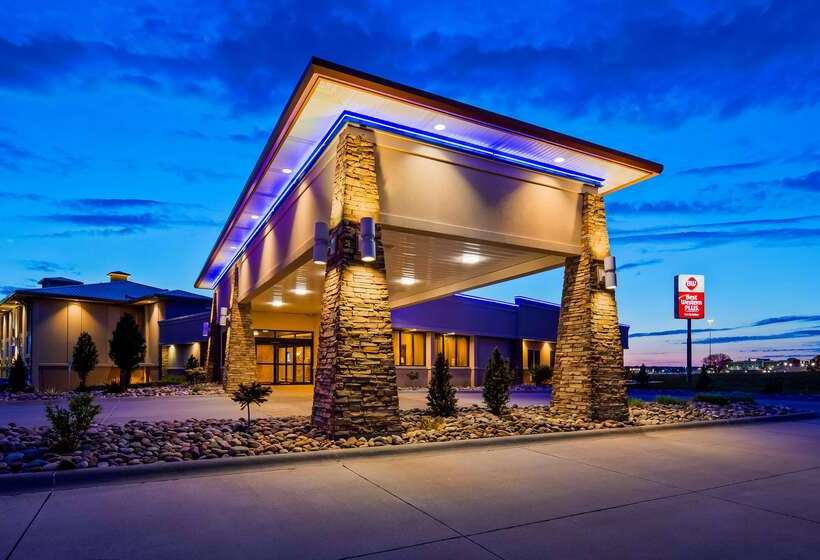 בית מלון כפרי Best Western Plus Mid Nebraska Inn & Suites