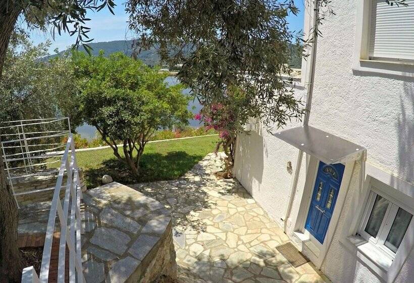 Villa Ariadni