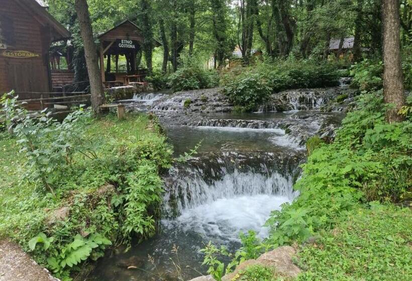 مبيت وإفطار Pension Seeblick Purbach