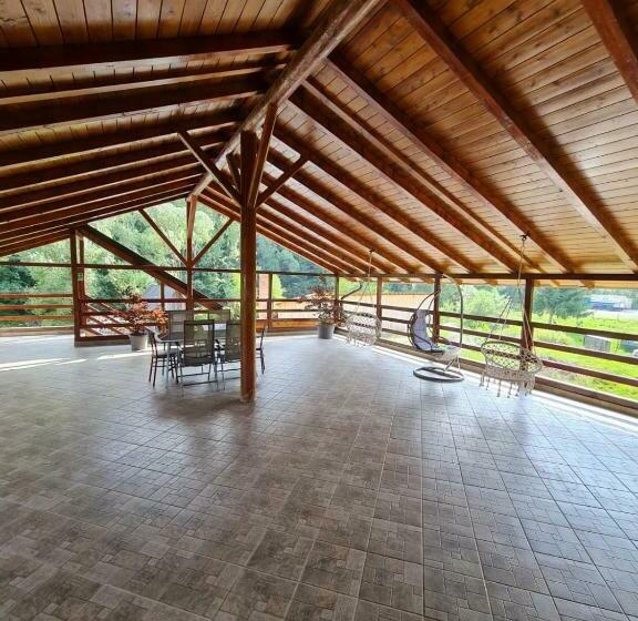 膳宿费 Cazare Luxandra