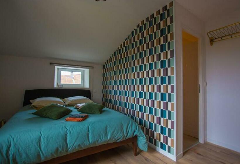 צימר Emilie Une Nuit   3 Chambres Au 2e étage   Maison Avec Chats