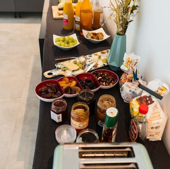 تختخواب و صبحانه Villa Magnolia