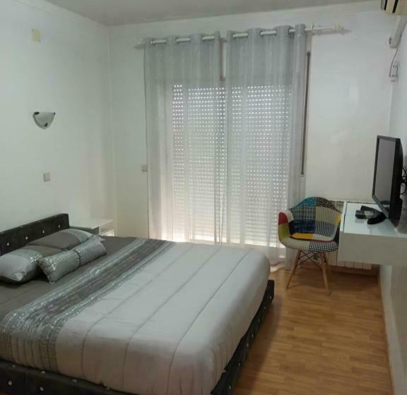 ユースホステル Residencial O Ninho Do Pinhal