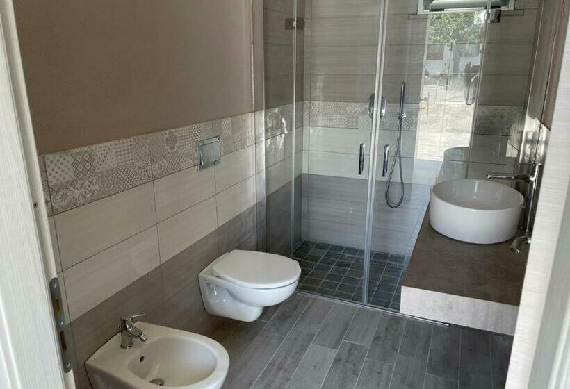 Bed and Breakfast Modern Room