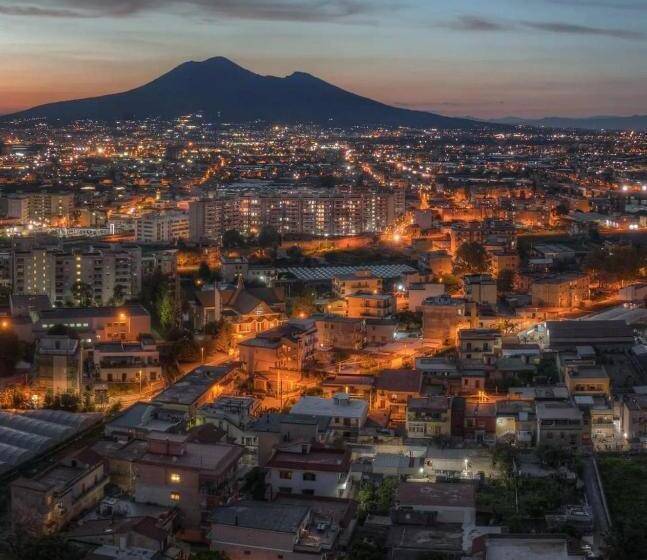 تختخواب و صبحانه Tettoeletto
