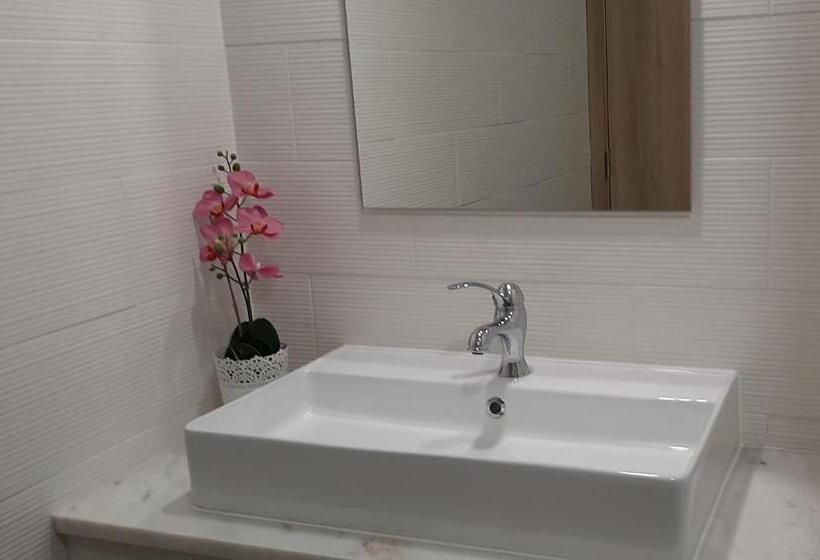 Hostel De Borba   Just In House