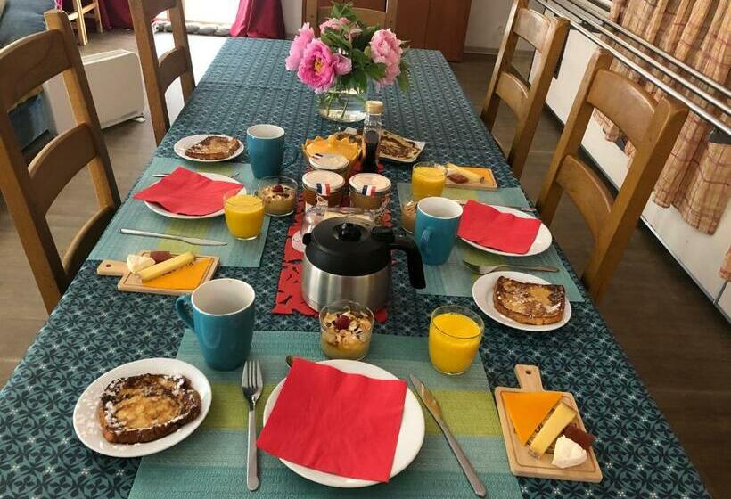 ペンション La Vie En Roses