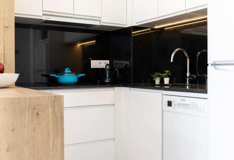 Albana Apartaments Turístics