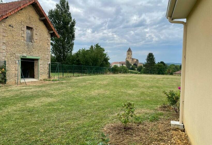 ベッドアンドブレックファースト Les Jardins De Maelle