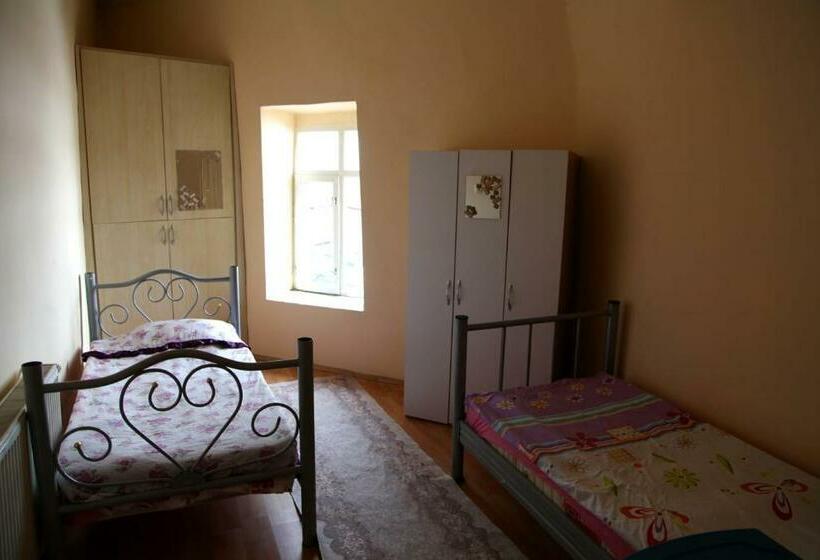 بنسيون Guest House Sunlight