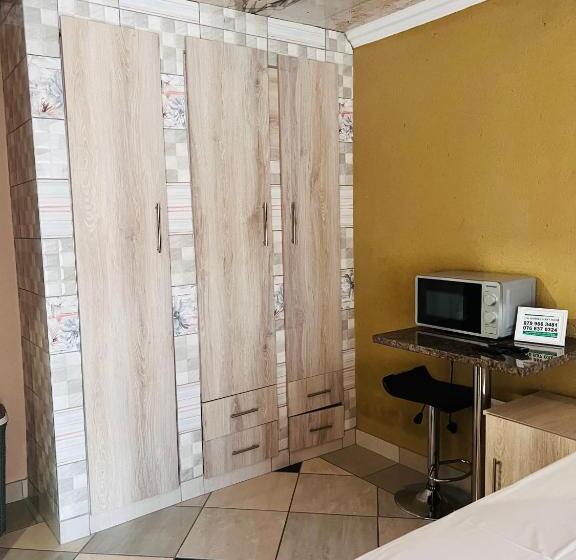 بنسيون The Journey Guest House