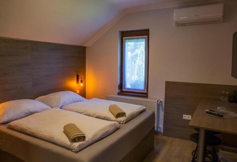 민박 Kukorica Csárda Apartman