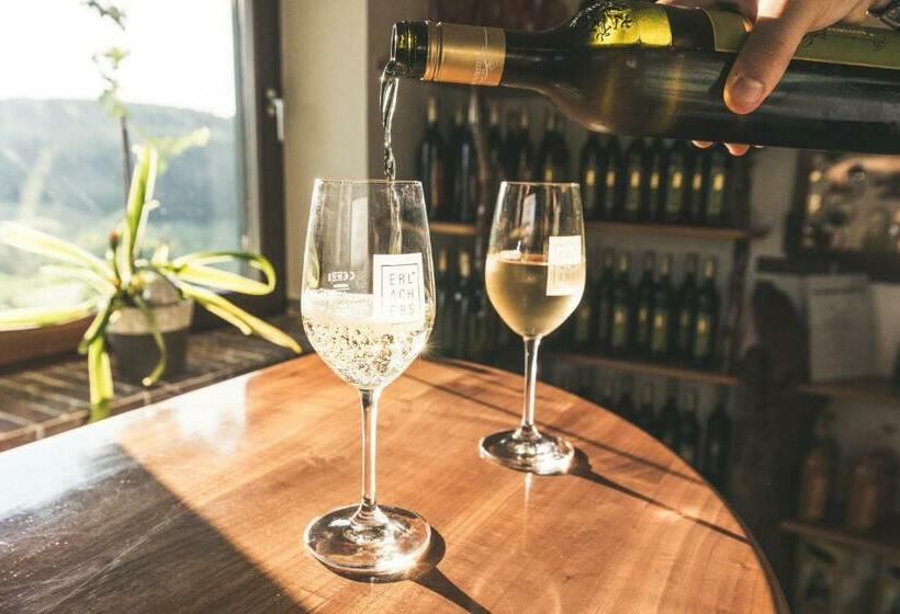 민박 Wein & Gästehof Erlacher
