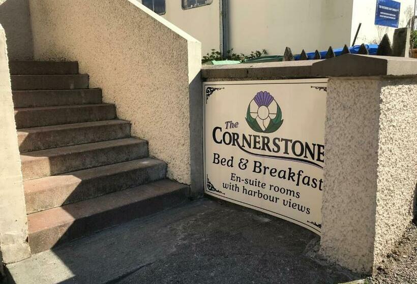 پانسیون Cornerstone