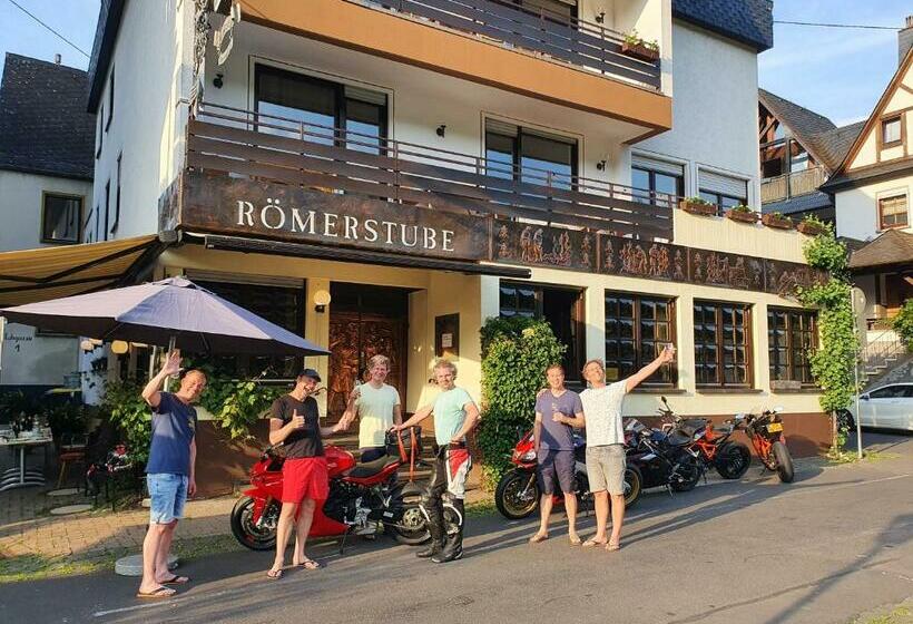 Römerstube Apartments & Rooms