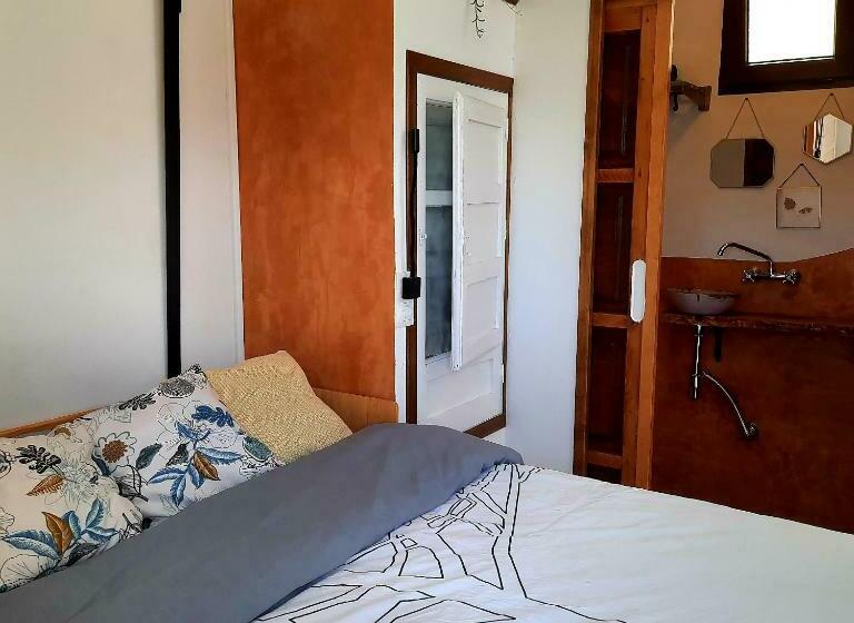 צימר Alpujarra Guesthouse, Habitaciones En Un Cortijo Sostenible Y Aislado En Medio De La Nada En Parque