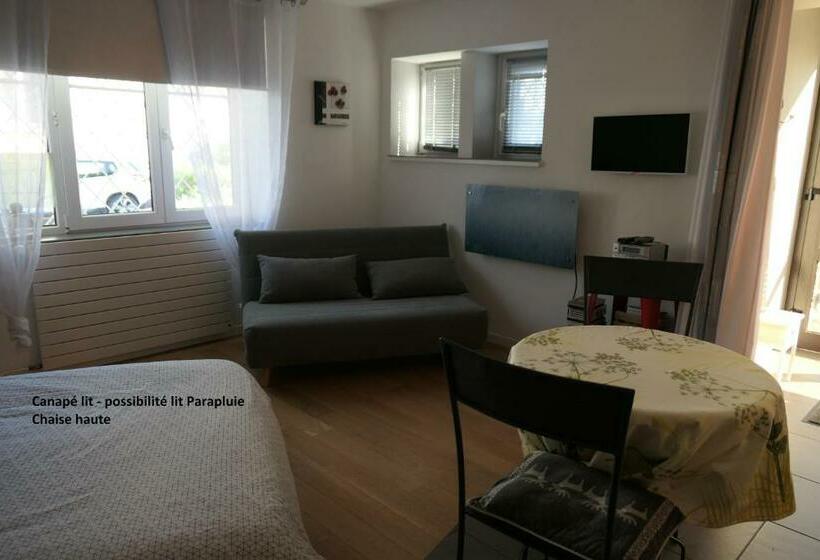 مبيت وإفطار Au Petit Paradis