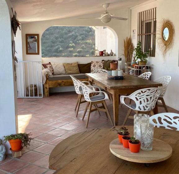 مبيت وإفطار Casa La Quinta