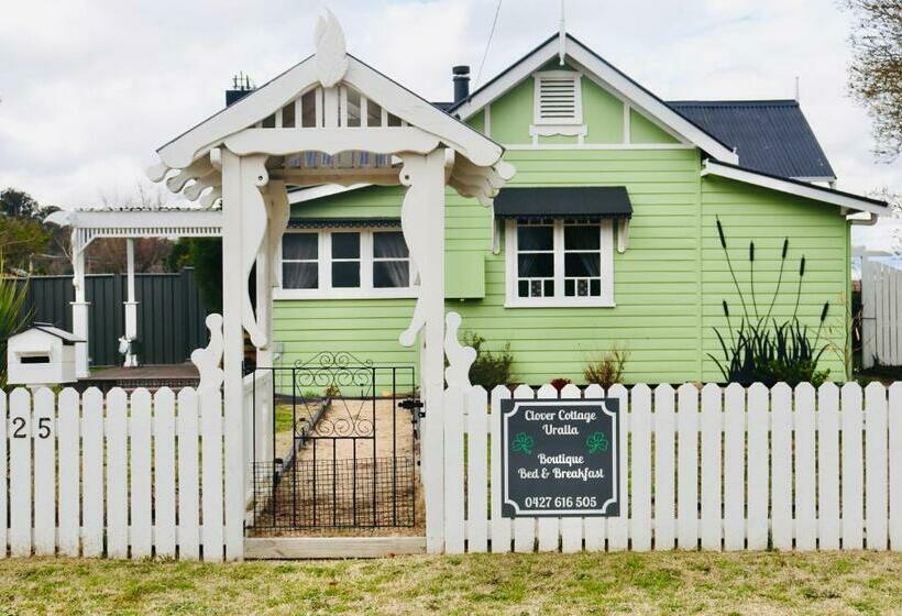 مبيت وإفطار Clover Cottage Uralla