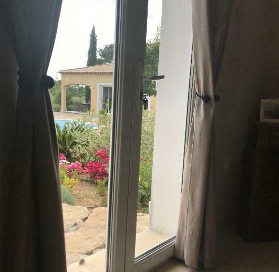 مبيت وإفطار Villa Peylon