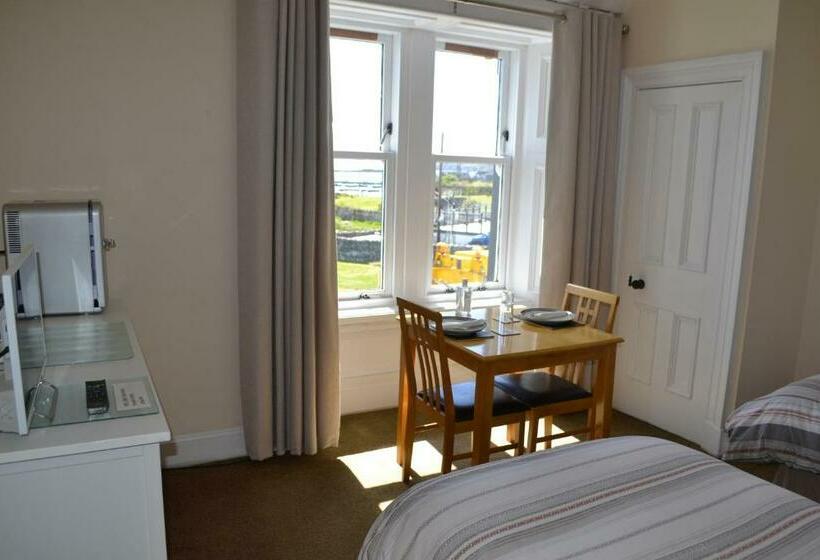 بنسيون Eilidh’s Guest House