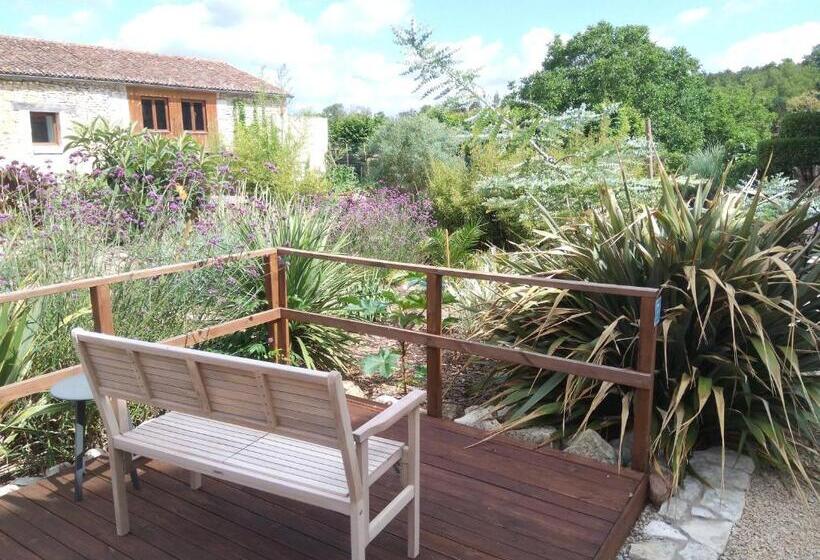 بنسيون The Piggeries At La Maison Tumtum Arbre