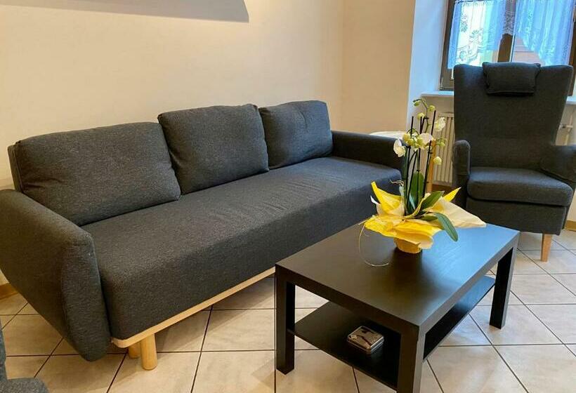 ペンション Winzerhaus Im Oberdorf   Fewo U Zimmer   Auch Kombinierbar